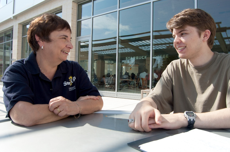 Rouse students at table