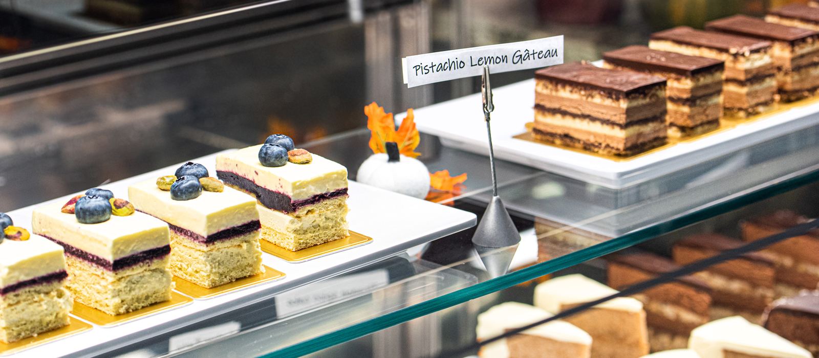 A photo of a pastry display